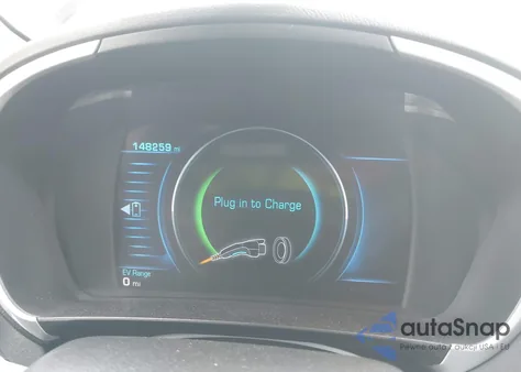 2018 Chevrolet Volt Lt из США, поврежденный, VIN 1G1RC6S5XJU111443